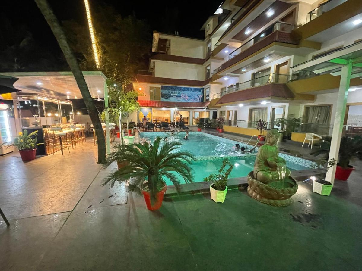 Hotel Goa Continental Arpora Exterior foto